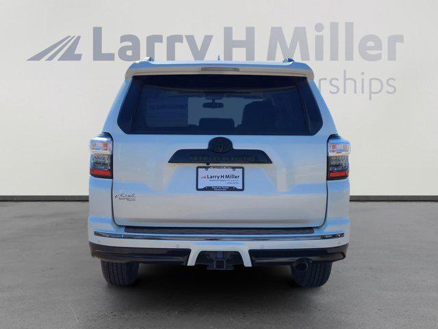 Photo of 2019 Blizzard Pearl Toyota 4Runner