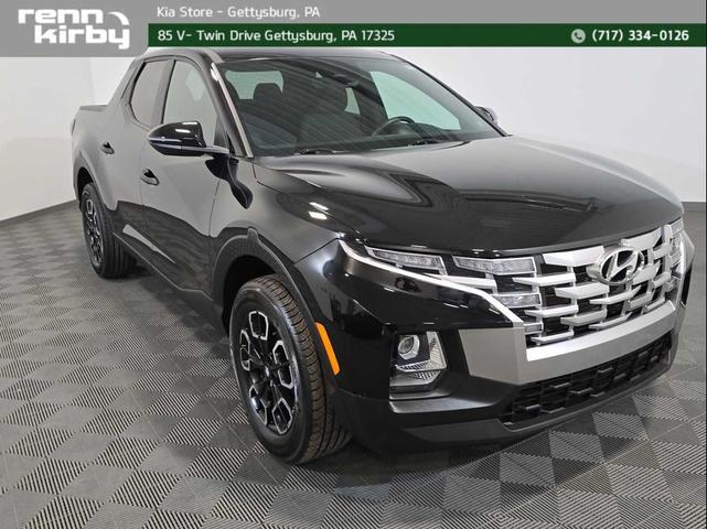 Photo of 2022 Phantom Black Hyundai SANTA CRUZ