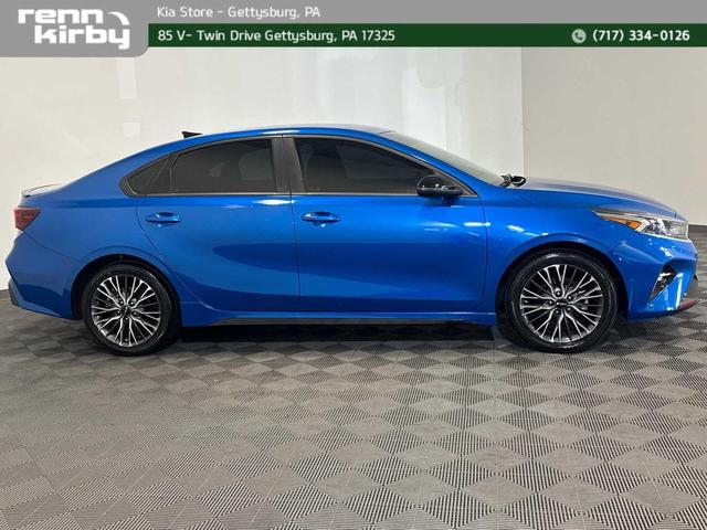 Photo of 2022 Sporty Blue Kia Forte