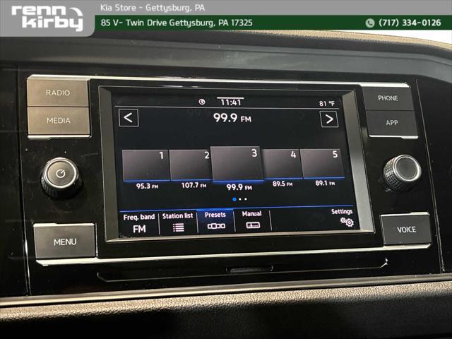 Photo of 2021 Silk Blue Metallic Volkswagen Jetta