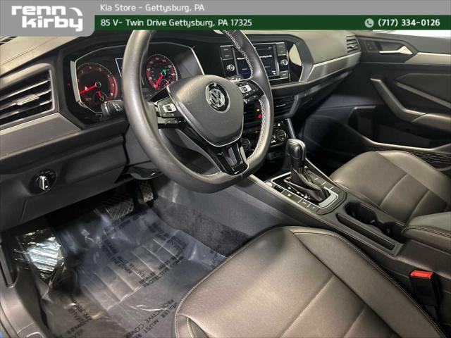 Photo of 2021 Silk Blue Metallic Volkswagen Jetta