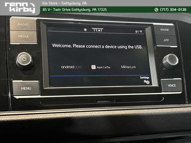 Photo of 2021 Silk Blue Metallic Volkswagen Jetta