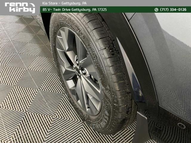 Photo of 2024 Gravity Gray Kia Sportage Hybrid