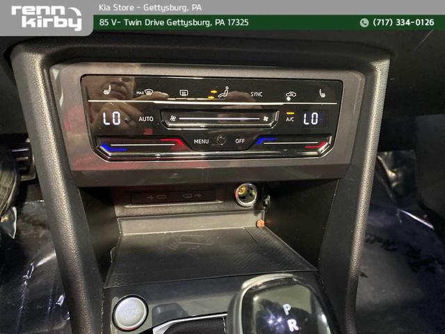 Photo of 2022 Pure White Volkswagen Tiguan