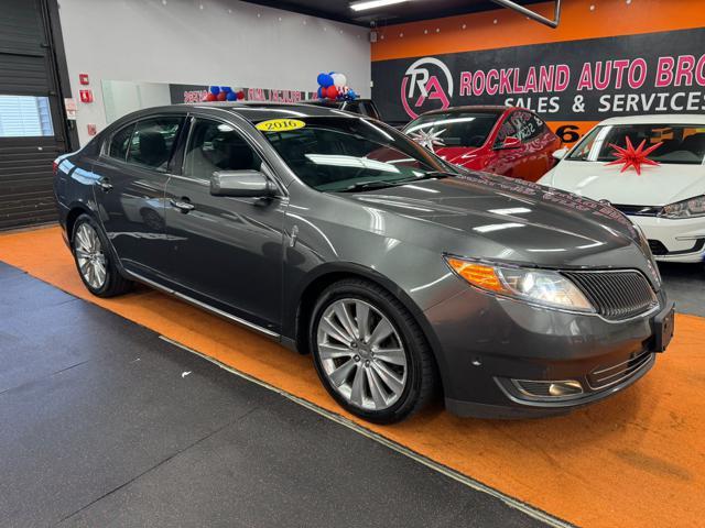 2016 Lincoln MKS