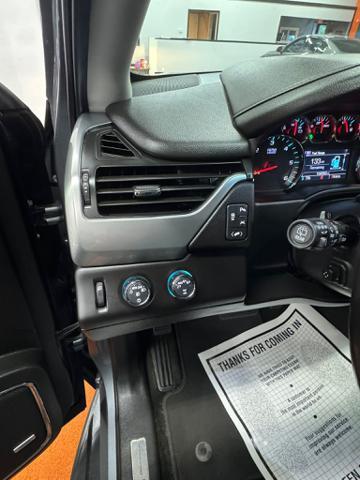 Photo of 2018 Silver Ice Metallic Chevrolet Tahoe