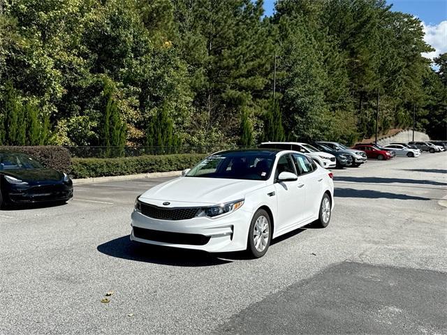 Photo of 2018 Snow White Pearl Kia Optima