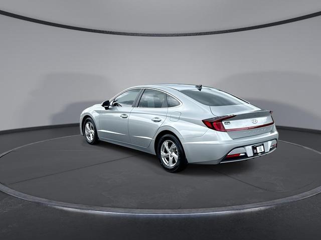 Photo of 2022 Shimmering Silver Pearl Hyundai SONATA