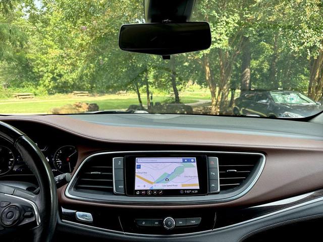 Photo of 2020 White Frost Tri-Coat Buick Enclave