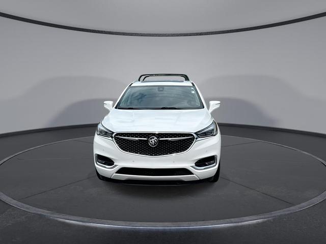 Photo of 2020 White Frost Tri-Coat Buick Enclave