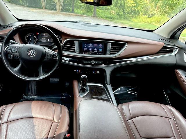Photo of 2020 White Frost Tri-Coat Buick Enclave