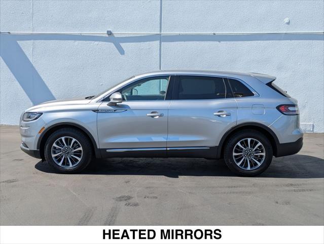 Photo of 2022 SILVER RADIANCE METALLIC Lincoln Nautilus