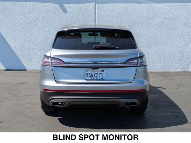 Photo of 2022 SILVER RADIANCE METALLIC Lincoln Nautilus