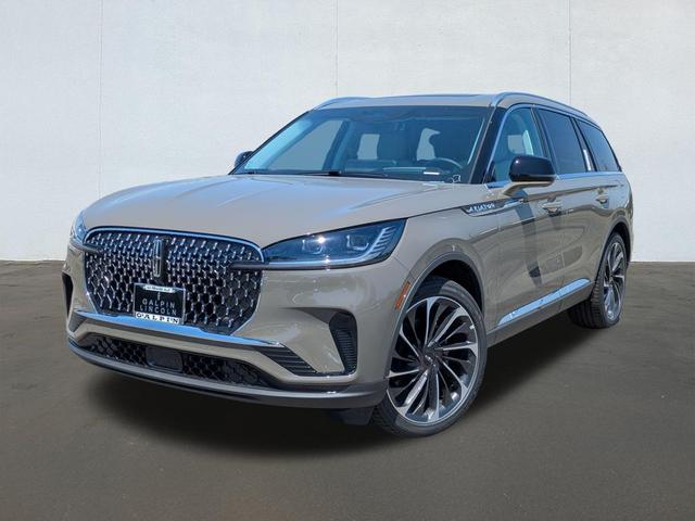Photo of 2025 HARBOR GRAY METALLIC Lincoln Aviator