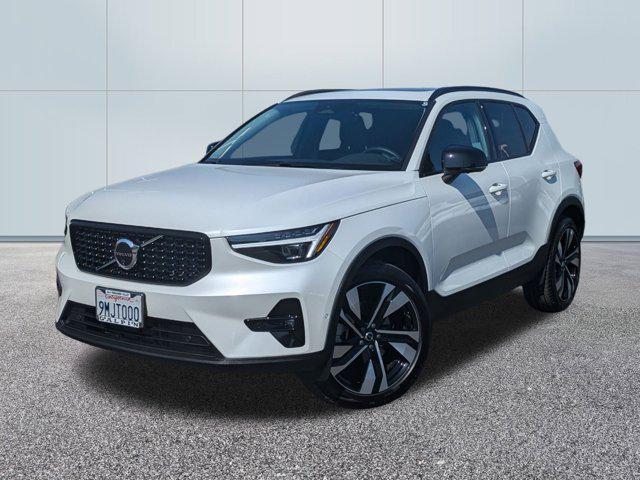 2024 Volvo XC40