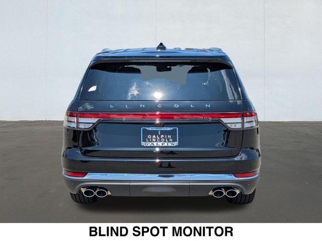 Photo of 2025 INFINITE BLACK METALLIC Lincoln Aviator