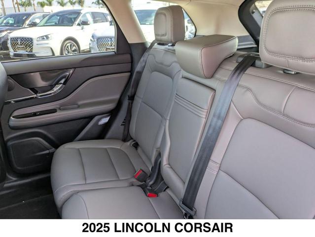 Photo of 2025 WHISPER BLUE METALLIC Lincoln Corsair