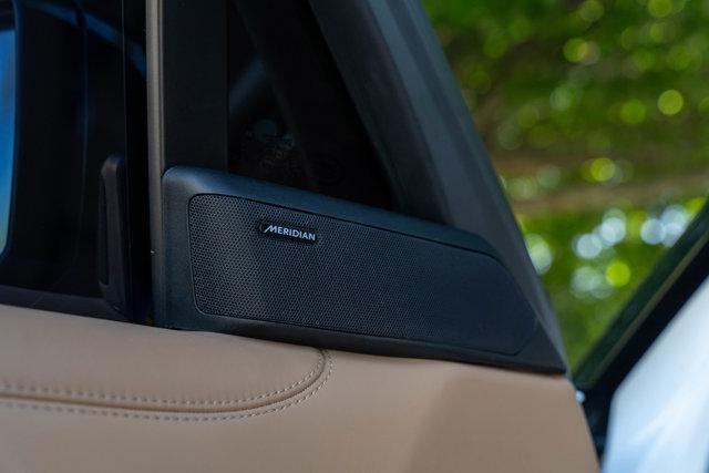 Photo of 2024 White Land Rover Range Rover