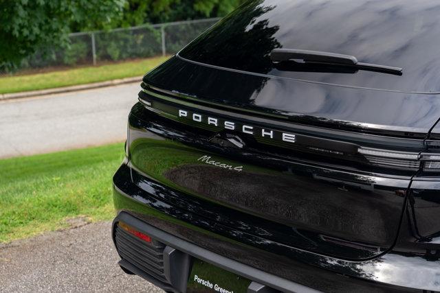 Photo of 2025 Porsche Macan