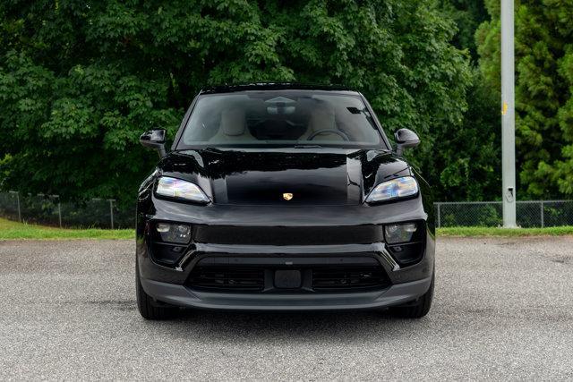Photo of 2025 Porsche Macan