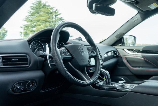 Photo of 2024 Maserati Levante