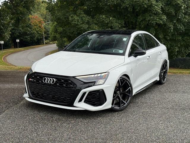 Photo of 2022 Glacier White Metallic Audi RS 3