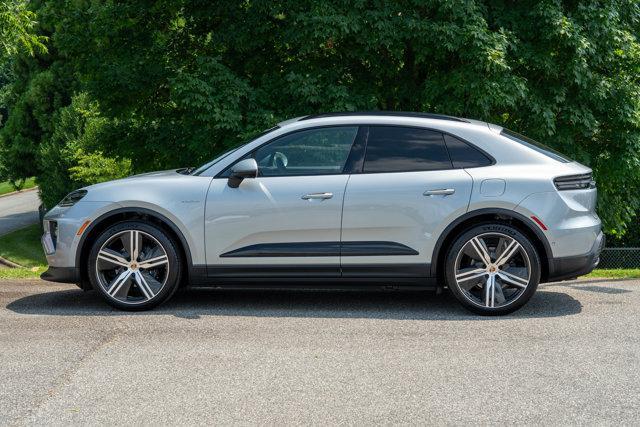 Photo of 2025 Porsche Macan