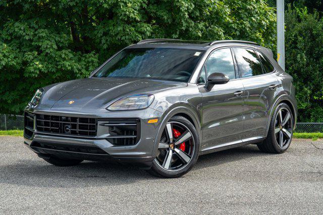 Photo of 2025 Porsche Cayenne