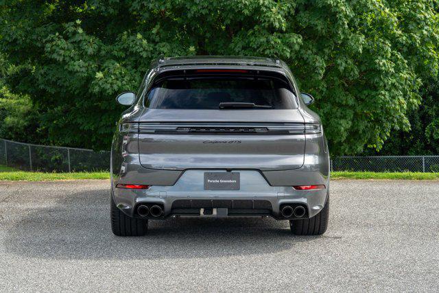 Photo of 2025 Porsche Cayenne