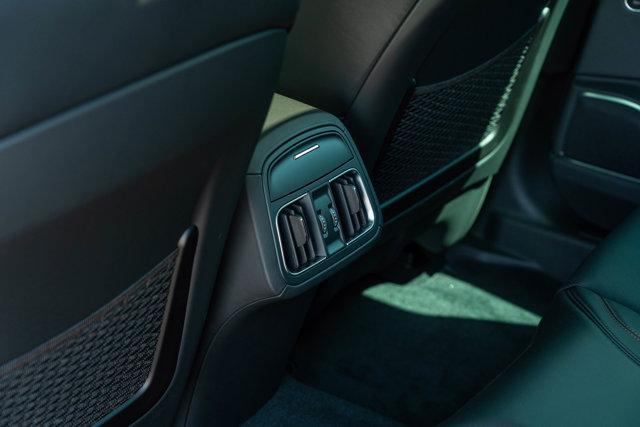 Photo of 2024 Grigio Maratea Metallic Maserati Levante