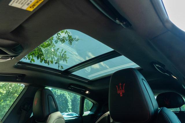 Photo of 2024 Grigio Maratea Metallic Maserati Levante