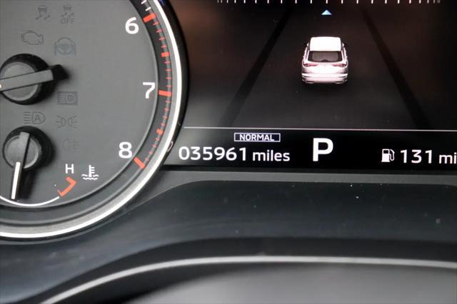 Photo of 2024 Alloy Silver Metallic Mitsubishi Outlander