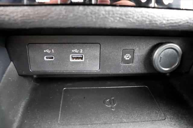 Photo of 2024 Alloy Silver Metallic Mitsubishi Outlander