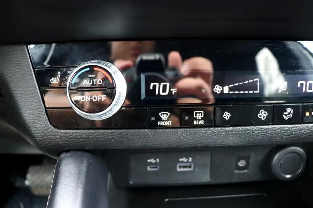Photo of 2024 Alloy Silver Metallic Mitsubishi Outlander