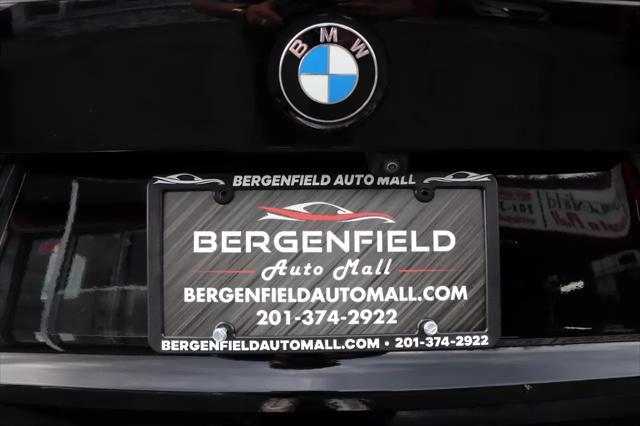 Photo of 2022 Black BMW 330