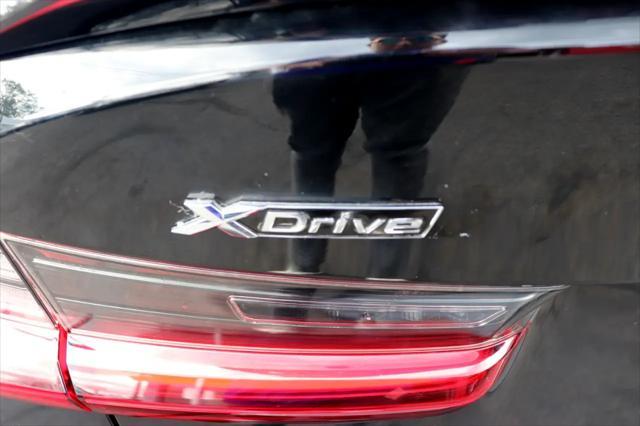 Photo of 2022 Black BMW 330