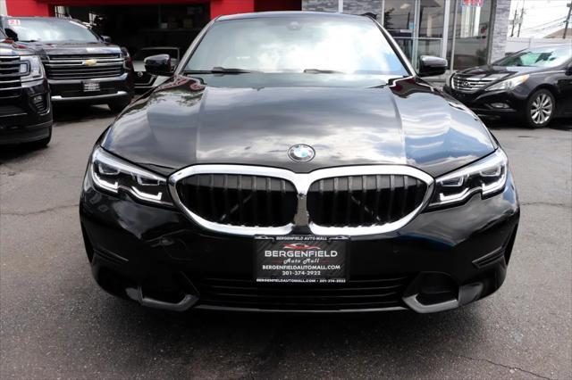 Photo of 2022 Black BMW 330