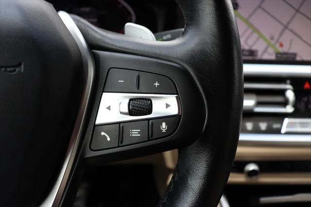 Photo of 2022 Black BMW 330