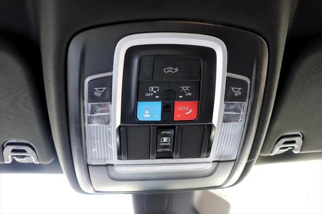 Photo of 2025 Gray RAM 1500