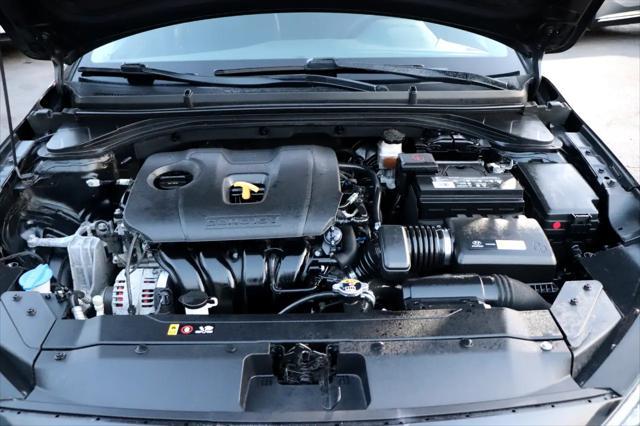 Photo of 2019 Phantom Black Hyundai ELANTRA