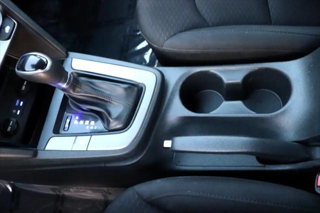 Photo of 2019 Phantom Black Hyundai ELANTRA