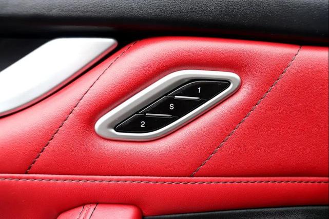 Photo of 2019 Gray Maserati Levante