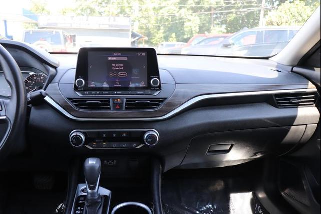 Photo of 2023 Burgundy Nissan Altima