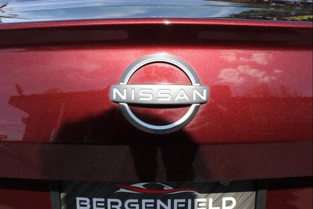 Photo of 2023 Burgundy Nissan Altima