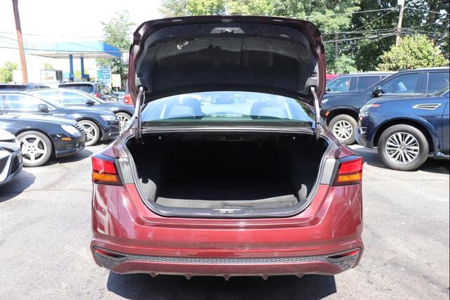 Photo of 2023 Burgundy Nissan Altima
