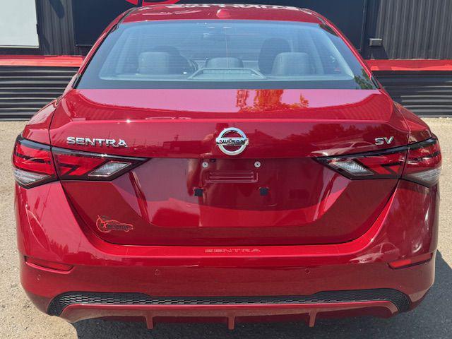 Photo of 2022 RED Nissan Sentra