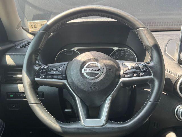 Photo of 2022 RED Nissan Sentra