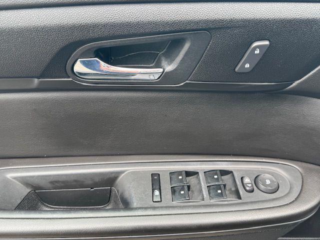 Photo of 2017 Mosaic Black Metallic Chevrolet Traverse