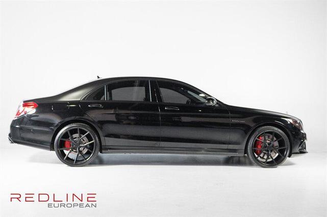 Photo of 2016 black Mercedes-Benz AMG S