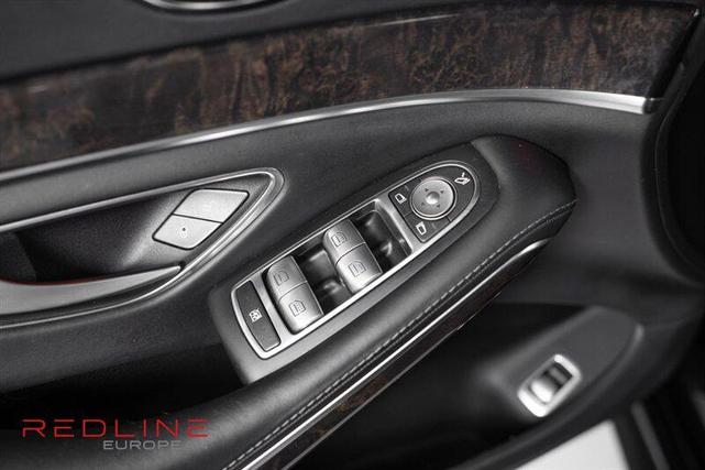 Photo of 2016 black Mercedes-Benz AMG S